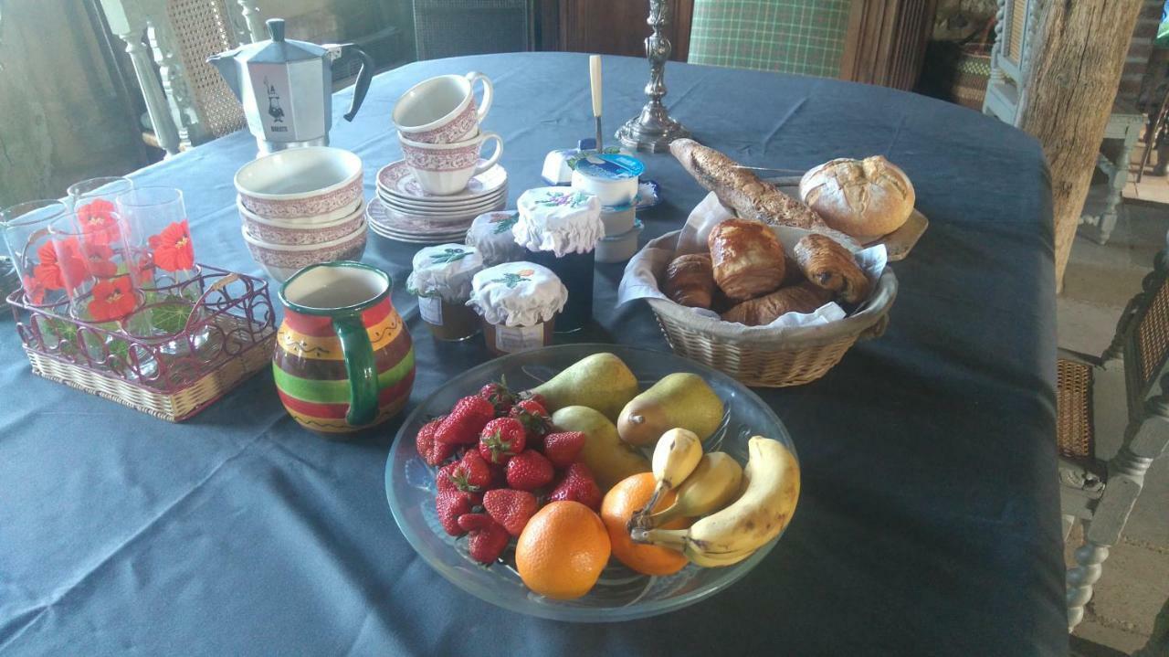 Ferme De La Haye Bed and Breakfast Montroty  Exteriör bild